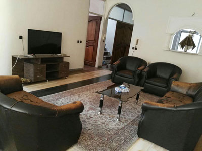 سوئیت نزدیک بیمارستان نیکوکاری